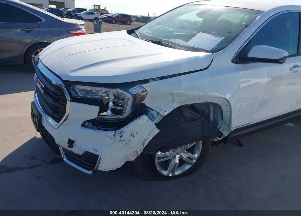 2024 GMC TERRAIN FWD SLE VIN: 3GKALMEG8RL374000