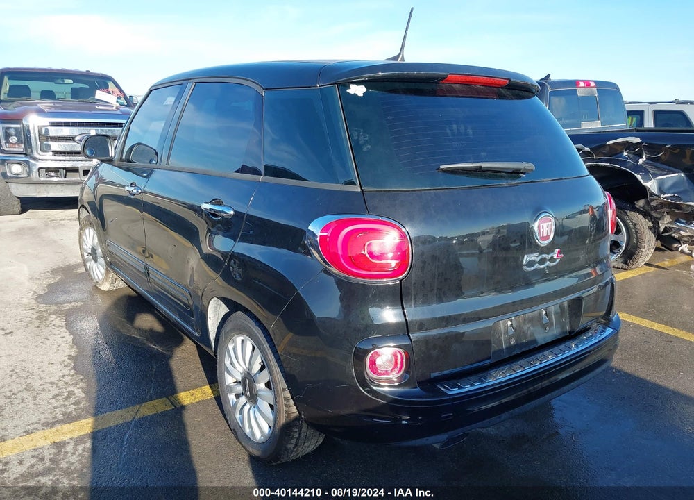 2017 FIAT 500L POP VIN: ZFBCFAAH8HZ038639