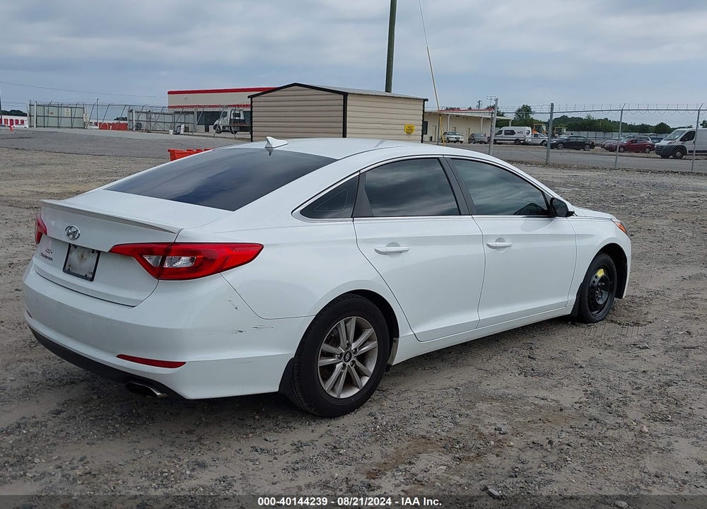 2016 HYUNDAI SONATA SE VIN: 5NPE24AF5GH390875