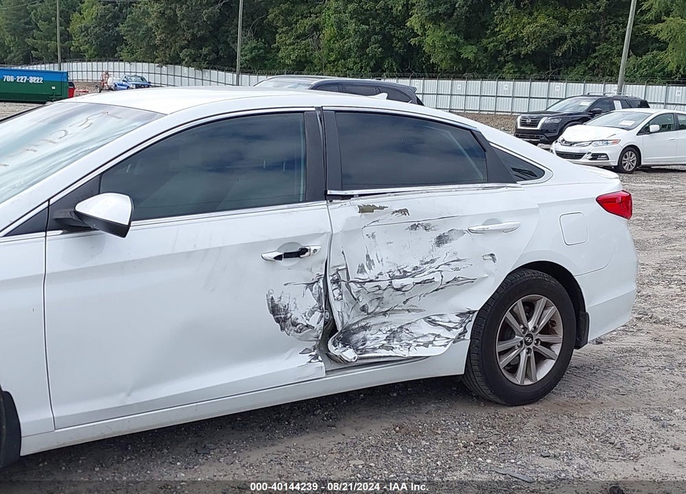 2016 HYUNDAI SONATA SE VIN: 5NPE24AF5GH390875