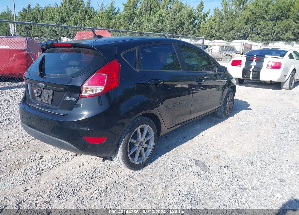 2017 FORD FIESTA SE VIN: 3FADP4EJ2HM128213