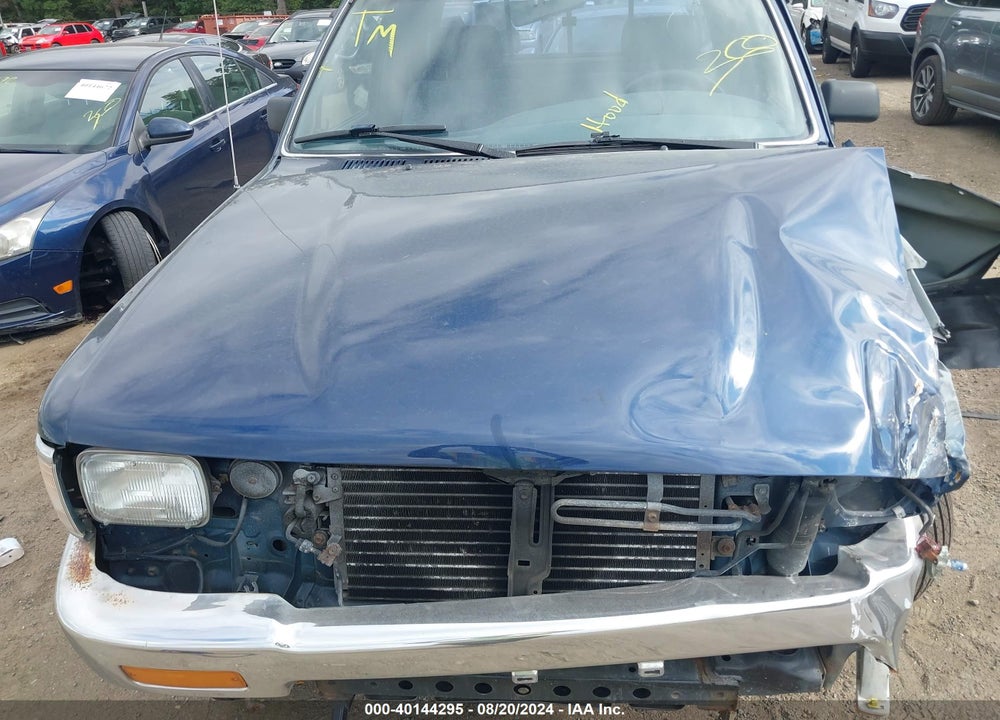 1992 TOYOTA PICKUP 1/2 TON EX LNG WHLBSE DLX VIN: JT4RN13P7N6040992