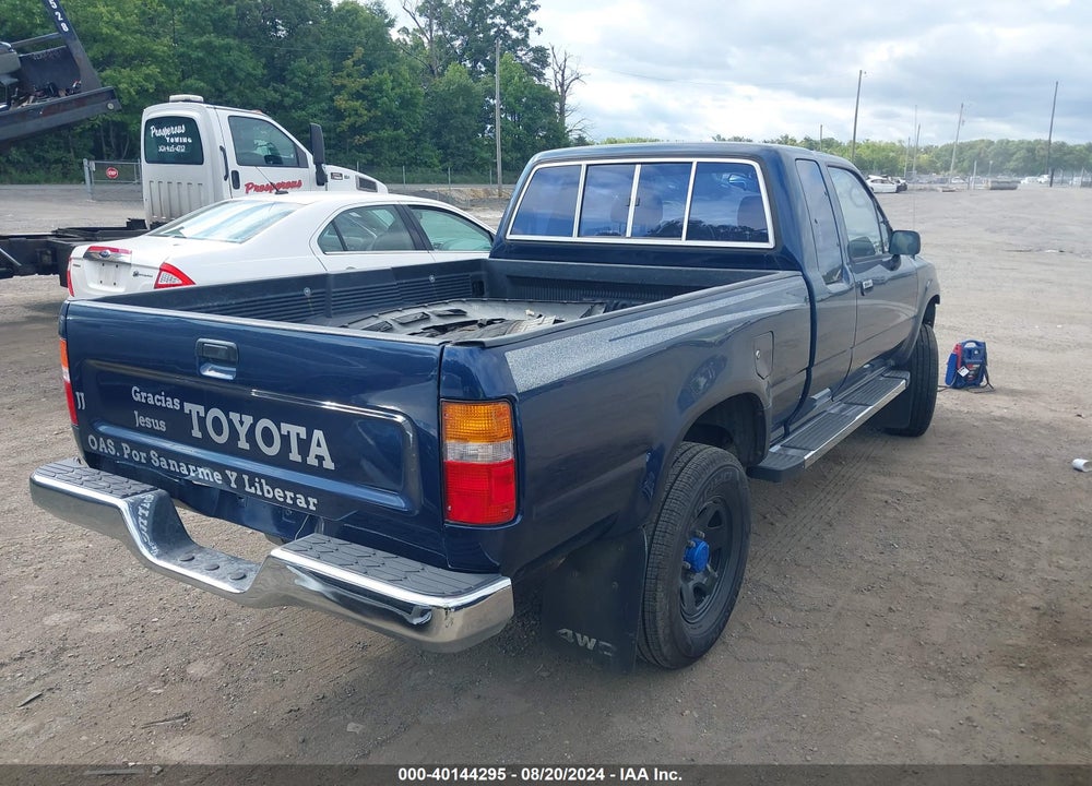 1992 TOYOTA PICKUP 1/2 TON EX LNG WHLBSE DLX VIN: JT4RN13P7N6040992