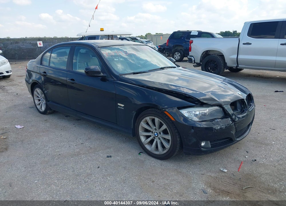 2011 BMW 328I XDRIVE VIN: WBAPK7G5XBNN77561