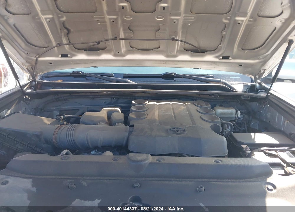 2011 TOYOTA 4RUNNER SR5 V6 VIN: JTEBU5JR0B5040975