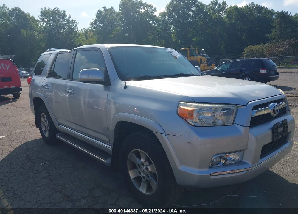 2011 TOYOTA 4RUNNER SR5 V6 VIN: JTEBU5JR0B5040975