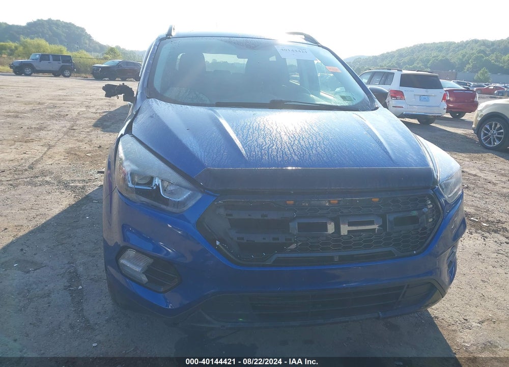 2018 FORD ESCAPE SE VIN: 1FMCU9GD8JUC01455