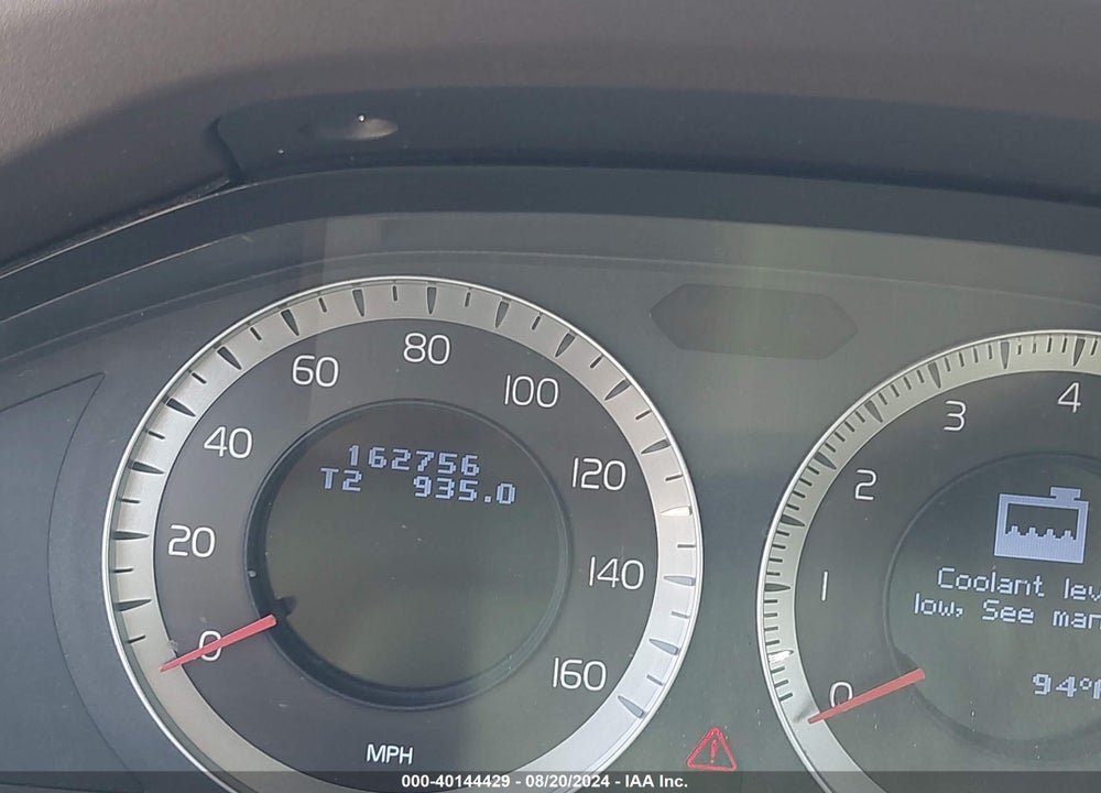 2010 VOLVO XC60 T6/T6 R-DESIGN VIN: YV4992DZ3A2024538