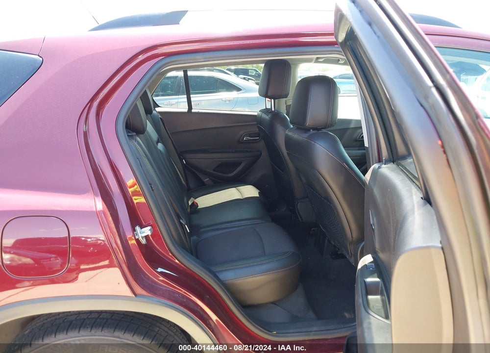 2017 CHEVROLET TRAX LT VIN: 3GNCJLSB2HL258634