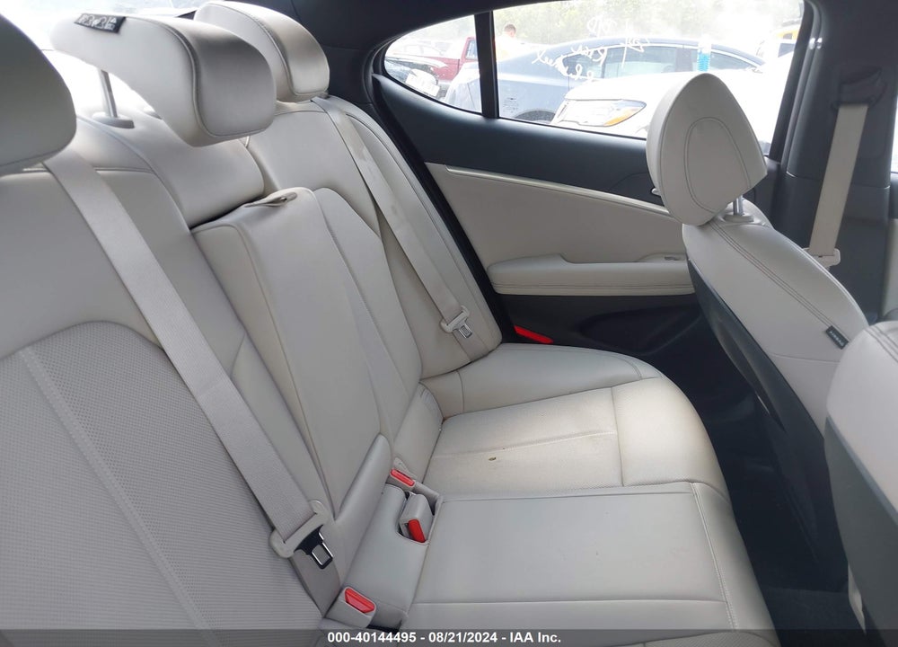 2023 GENESIS G70 2.0T AWD VIN: KMTG34TA1PU131346