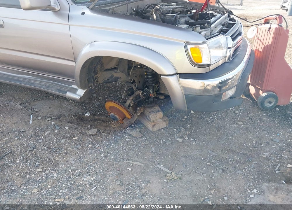 2001 TOYOTA 4RUNNER SR5 V6 VIN: JT3HN86R819045908