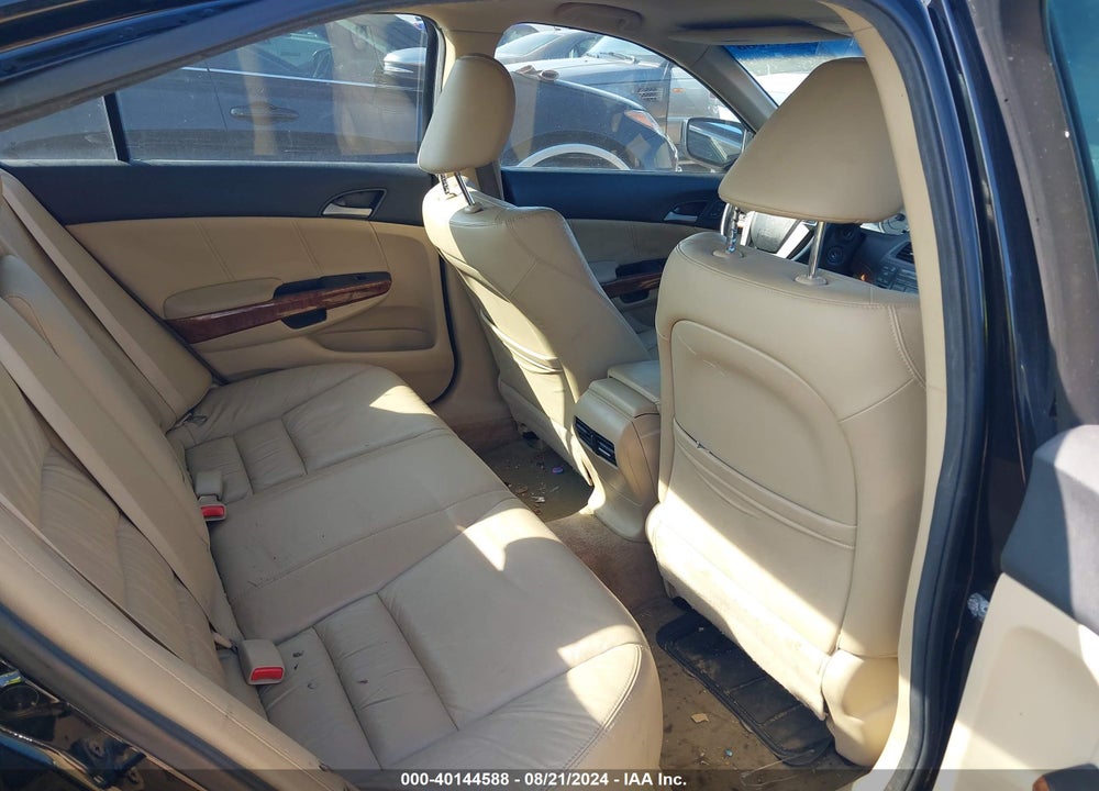 2011 HONDA ACCORD 3.5 EX-L VIN: 1HGCP3F86BA012921