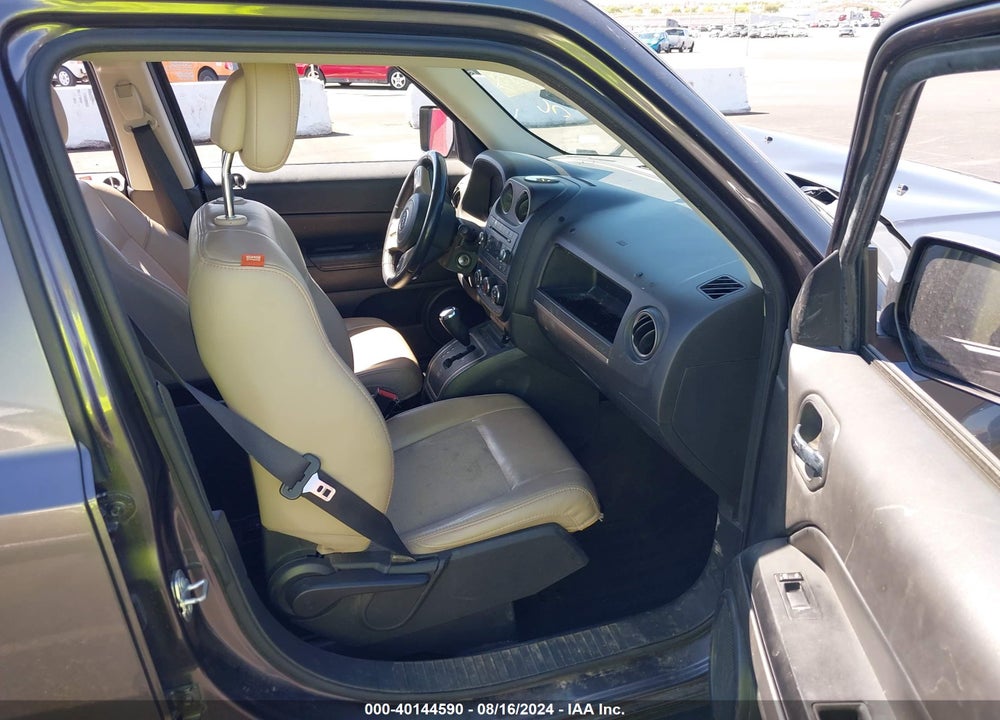 2016 JEEP PATRIOT 75TH ANNIVERSARY VIN: 1C4NJPBB1GD816843