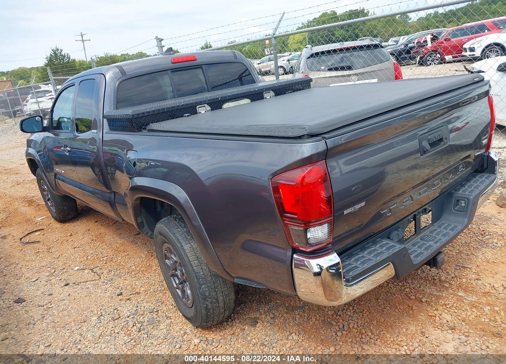 2018 TOYOTA TACOMA SR5 V6 VIN: 5TFRZ5CN4JX060227