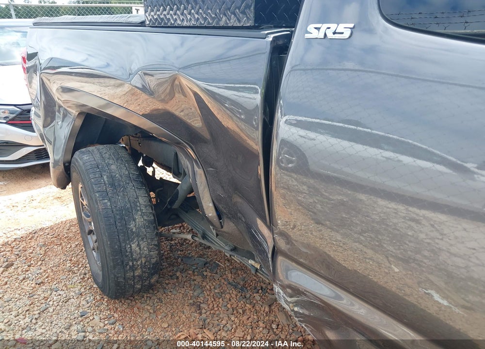 2018 TOYOTA TACOMA SR5 V6 VIN: 5TFRZ5CN4JX060227
