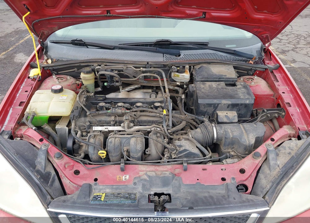 2005 FORD FOCUS ZX4 VIN: 1FAFP34N75W148850