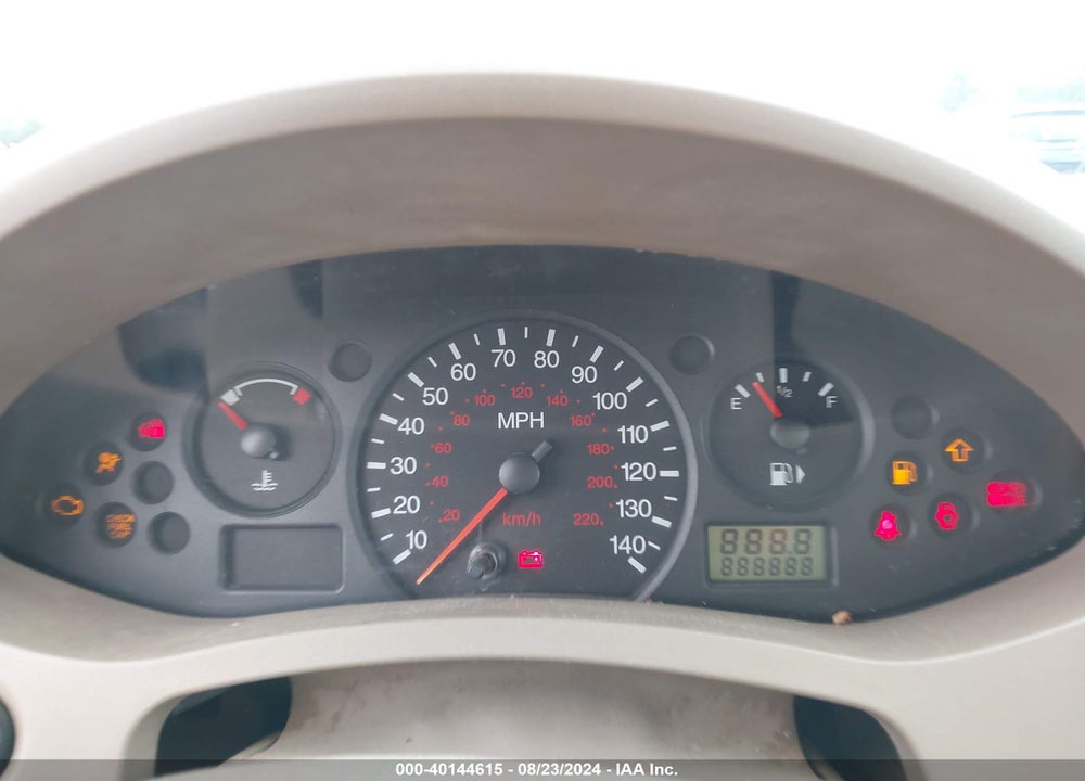 2005 FORD FOCUS ZX4 VIN: 1FAFP34N75W148850