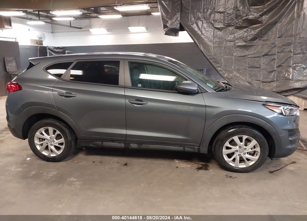 2021 HYUNDAI TUCSON SE VIN: KM8J2CA44MU311930