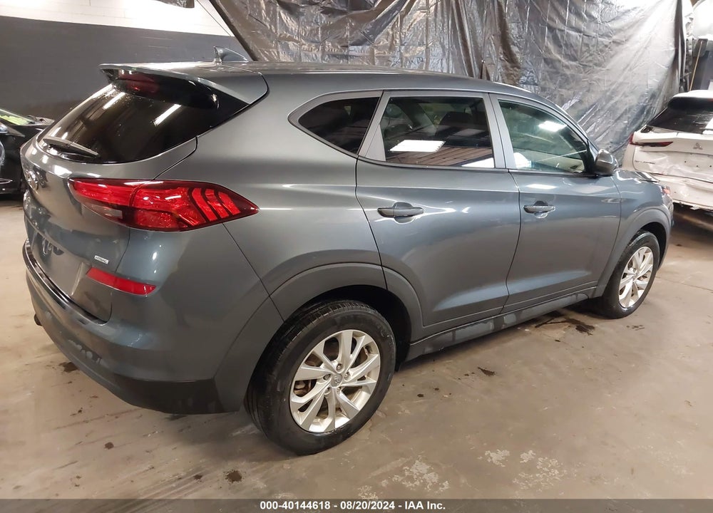 2021 HYUNDAI TUCSON SE VIN: KM8J2CA44MU311930