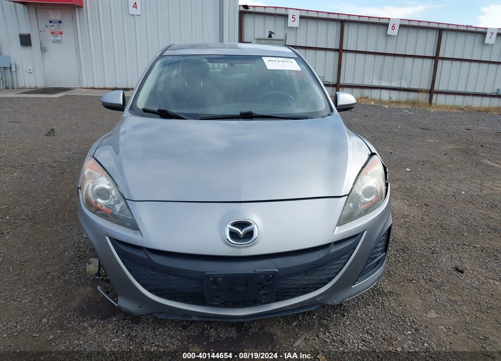 2011 MAZDA 3 I SPORT VIN: JM1BL1UG5B1495919