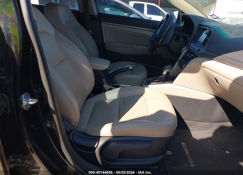 2017 HYUNDAI ELANTRA LIMITED VIN: KMHD84LF9HU332858