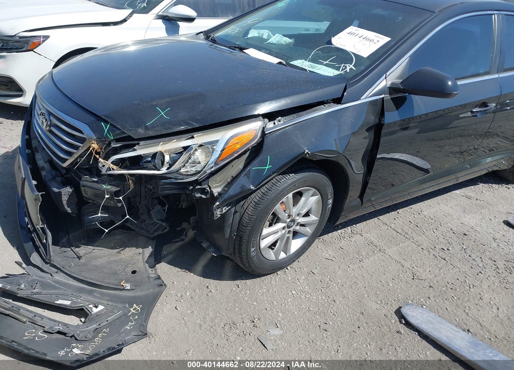 2015 HYUNDAI SONATA SE VIN: 5NPE24AF8FH166501