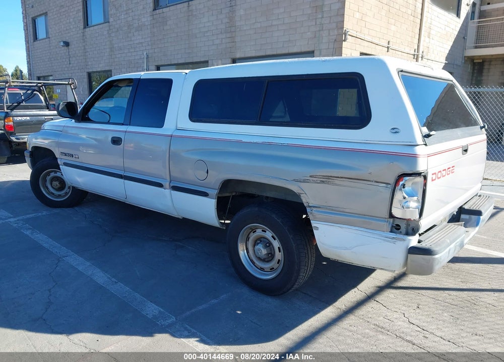 1998 DODGE RAM 1500 ST VIN: 3B7HC12Y4WG124831