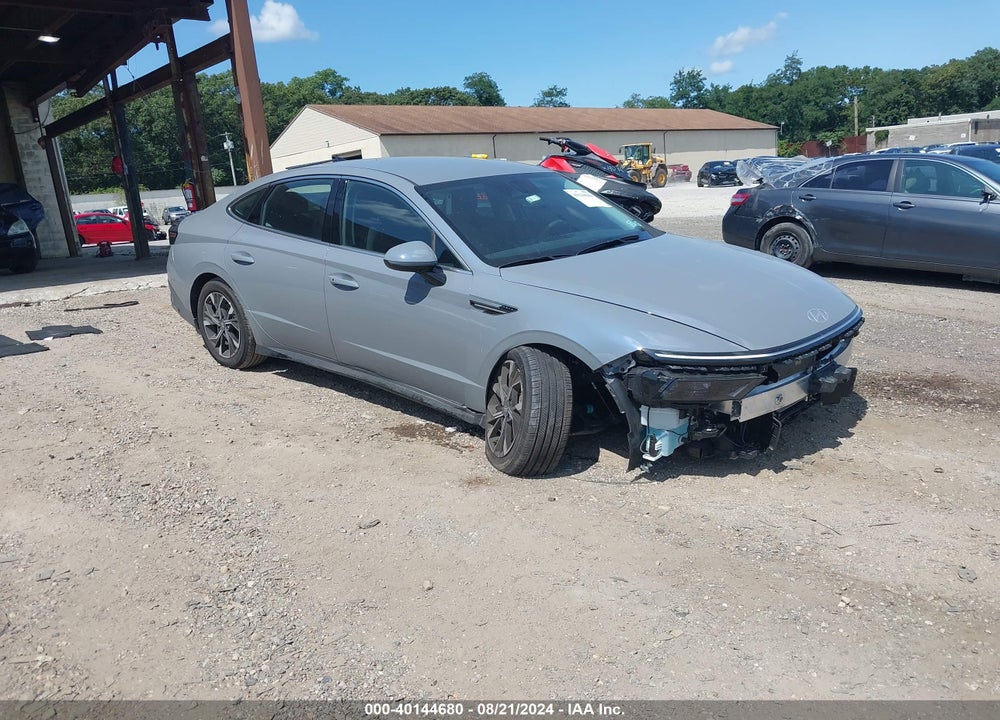 2024 HYUNDAI SONATA SEL VIN: KMHL64JAXRA396550