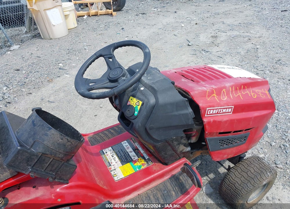 2017 CRAFTSMAN 247.203726 VIN: 1C077B40081