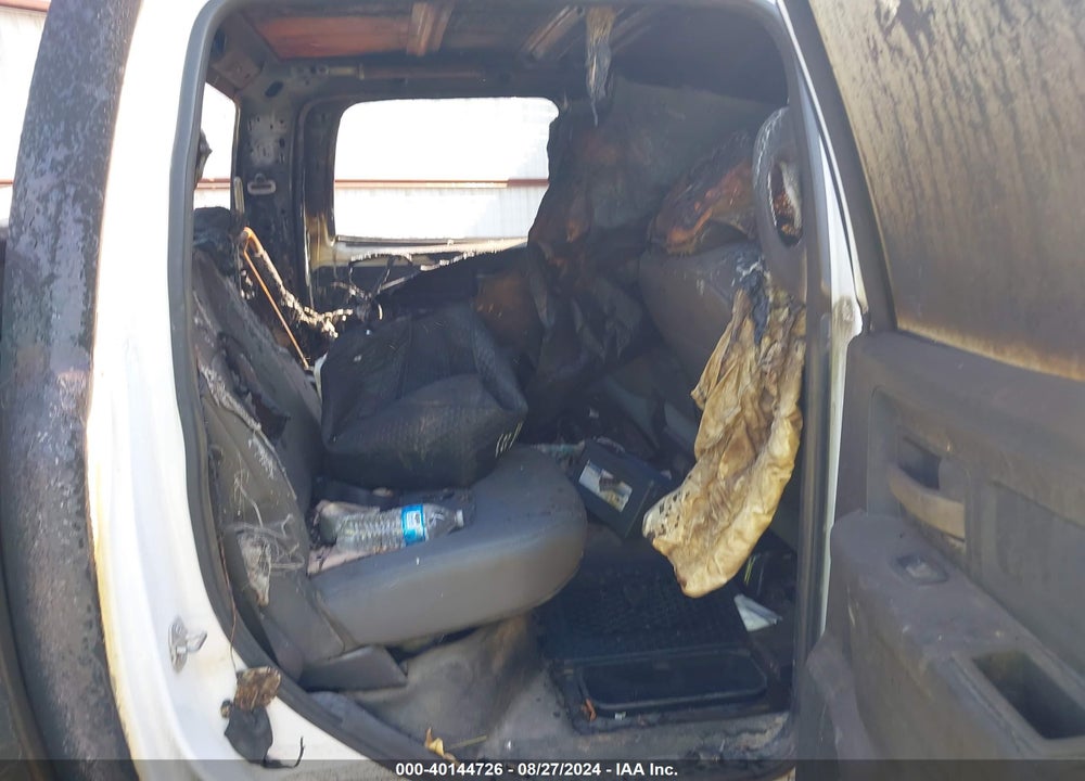 2016 RAM 1500 TRADESMAN VIN: 1C6RR7KT1GS420787