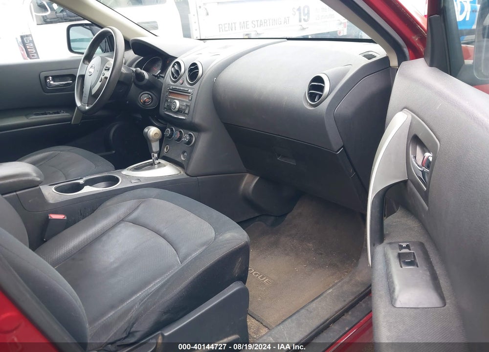 2013 NISSAN ROGUE S VIN: JN8AS5MV5DW127528