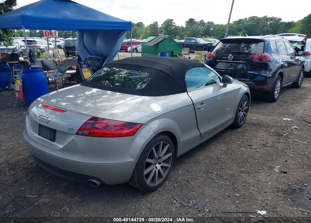 2008 AUDI TT 3.2 VIN: TRURD38J481000881