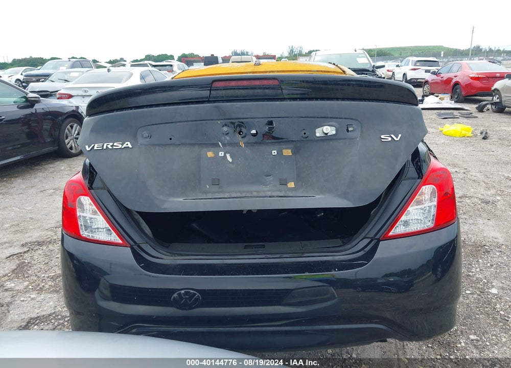 2018 NISSAN VERSA 1.6 SV VIN: 3N1CN7AP2JL870973