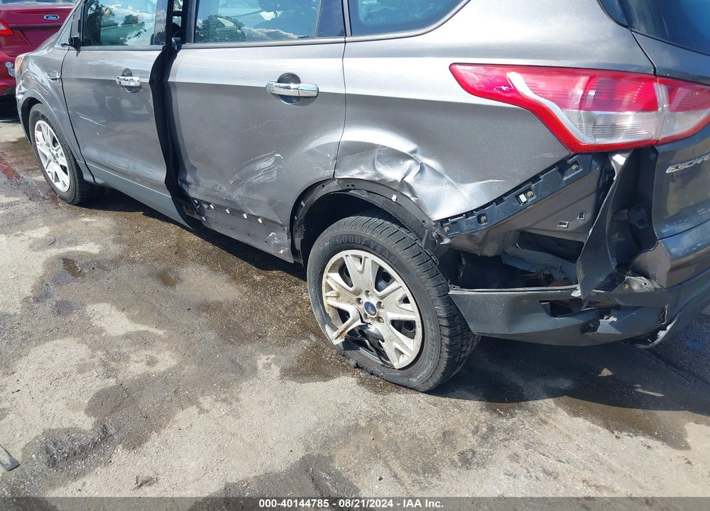 2013 FORD ESCAPE S VIN: 1FMCU0F72DUD84086