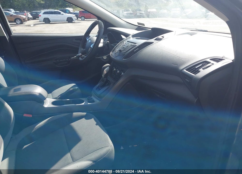 2013 FORD ESCAPE S VIN: 1FMCU0F72DUD84086