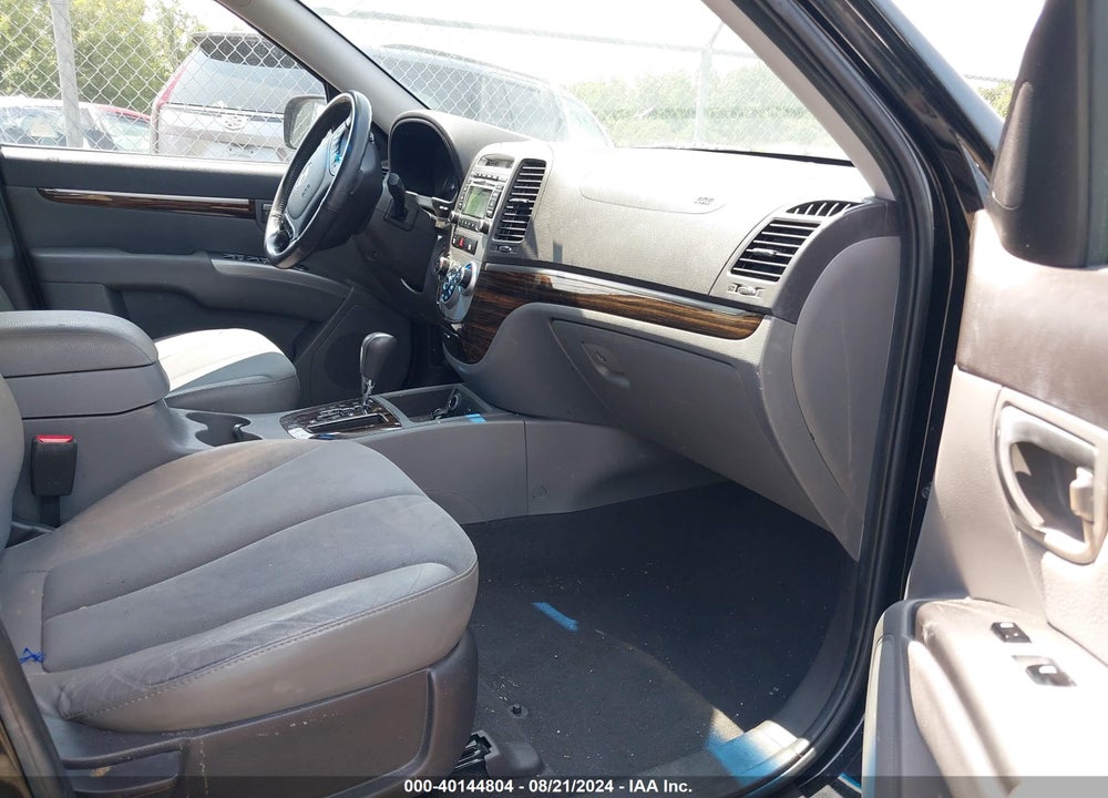 2010 HYUNDAI SANTA FE SE VIN: 5NMSH4AG6AH387207