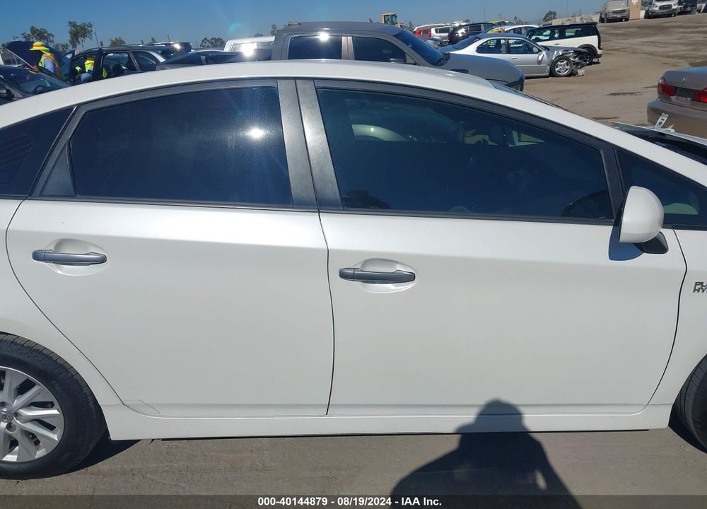 2014 TOYOTA PRIUS PLUG-IN ADVANCED VIN: JTDKN3DP3E3055843