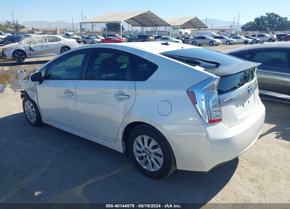 2014 TOYOTA PRIUS PLUG-IN ADVANCED VIN: JTDKN3DP3E3055843