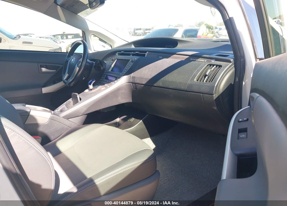 2014 TOYOTA PRIUS PLUG-IN ADVANCED VIN: JTDKN3DP3E3055843