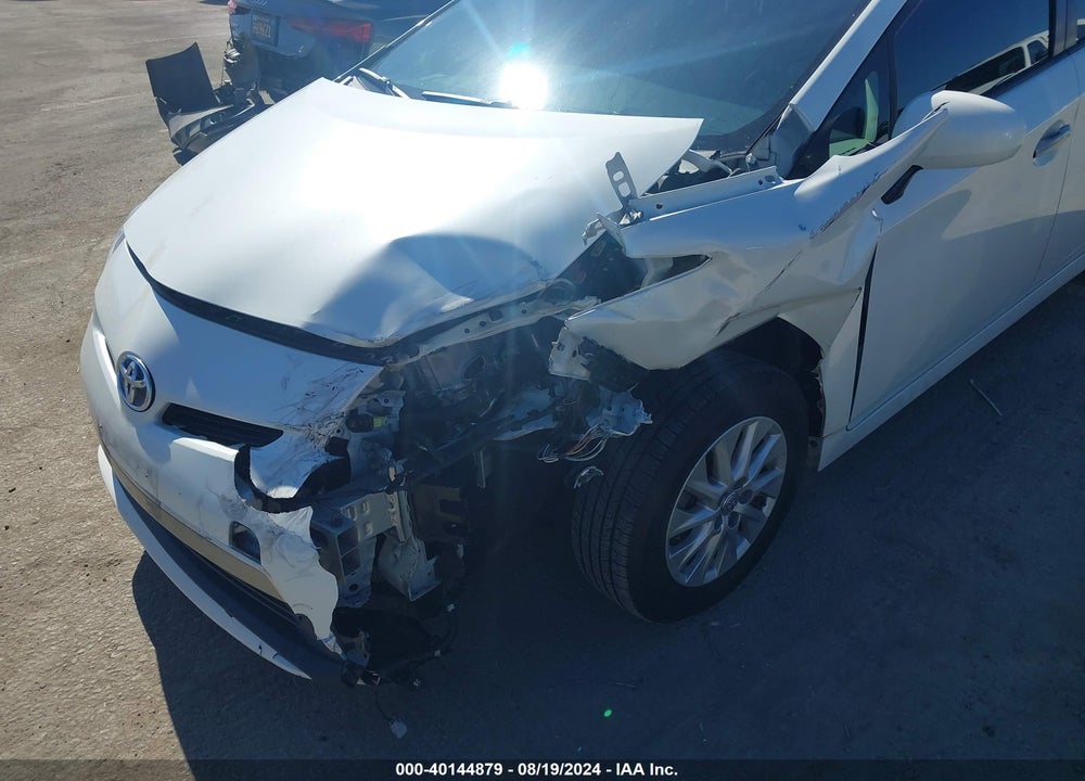 2014 TOYOTA PRIUS PLUG-IN ADVANCED VIN: JTDKN3DP3E3055843