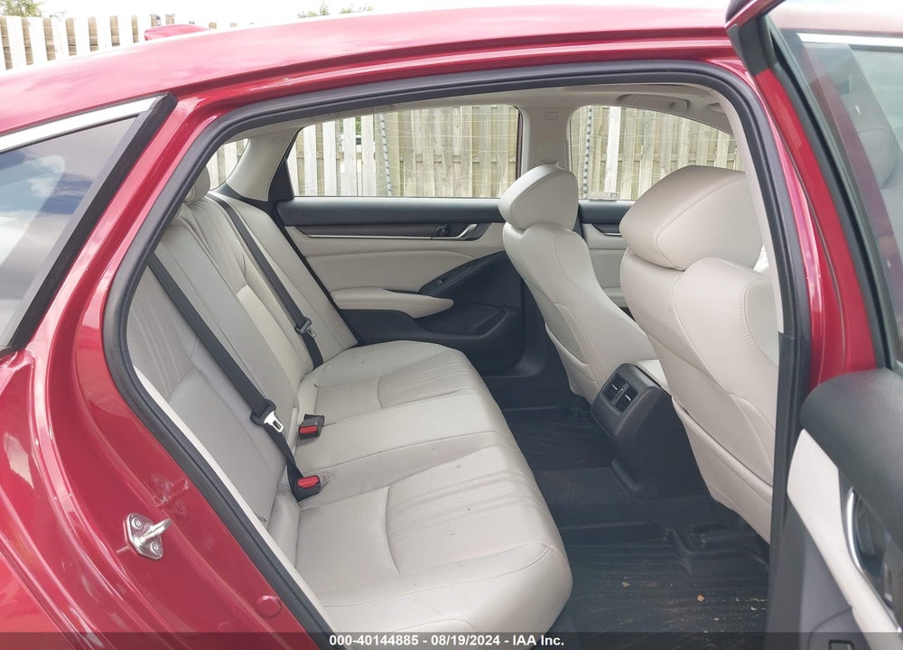 2018 HONDA ACCORD TOURING VIN: 1HGCV1F92JA194375