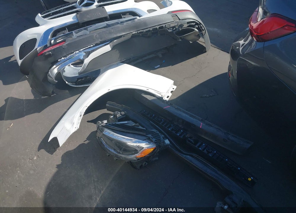 2019 MERCEDES-BENZ GLC 300 VIN: WDC0G4JB1KF481146