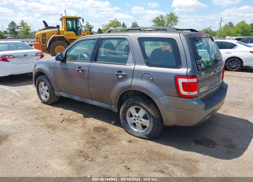 2009 FORD ESCAPE XLS/XLS MANUAL VIN: 1FMCU027X9KB10031