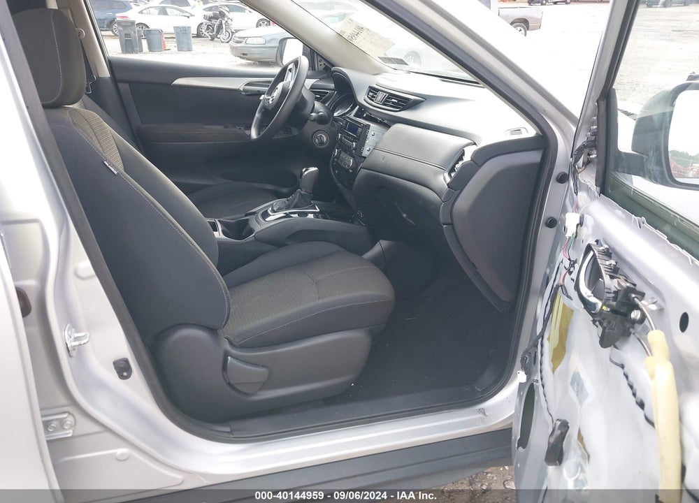 2017 NISSAN ROGUE S VIN: JN8AT2MV4HW256801