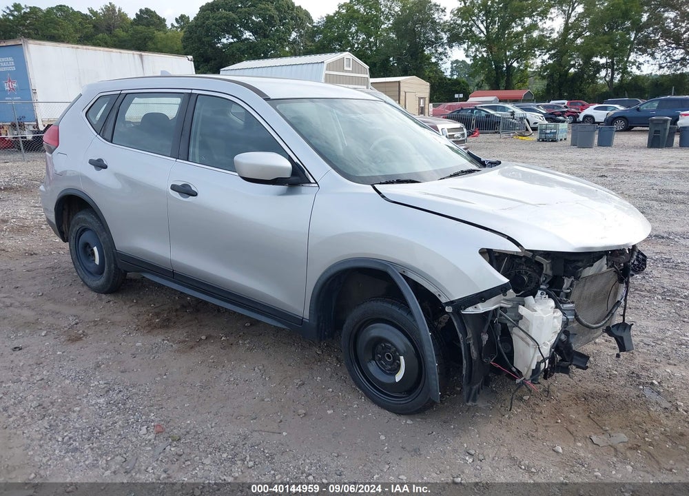 2017 NISSAN ROGUE S VIN: JN8AT2MV4HW256801