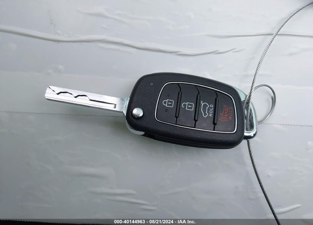 2019 HYUNDAI SANTA FE XL SE VIN: KM8SM4HF6KU301599