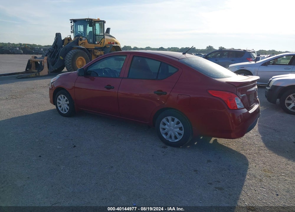 2015 NISSAN VERSA 1.6 S+ VIN: 3N1CN7AP2FL814524