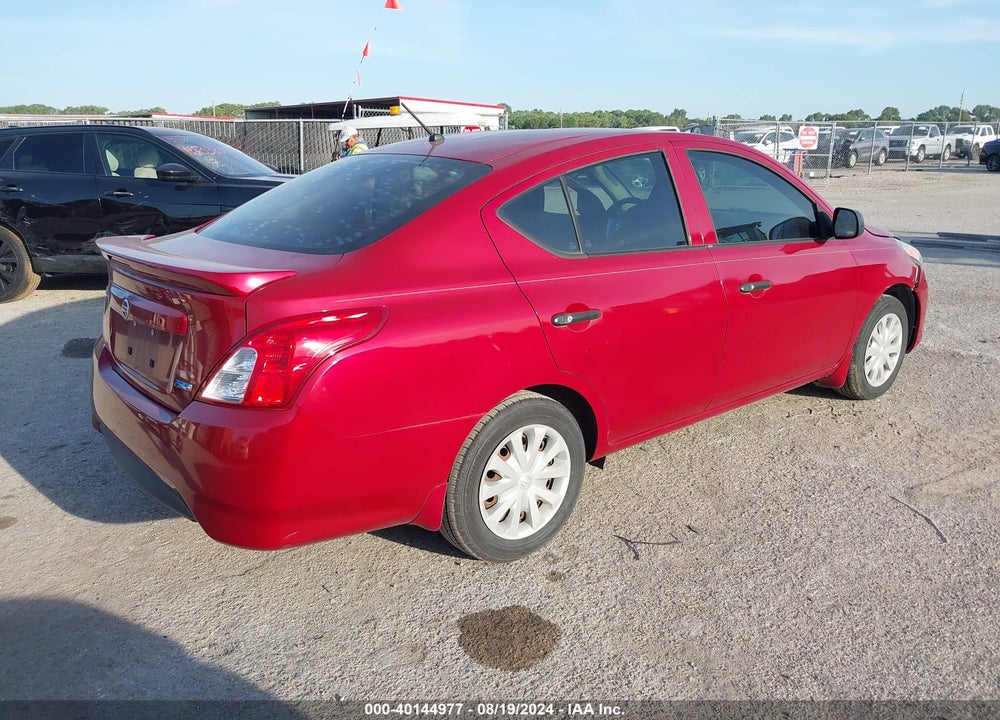 2015 NISSAN VERSA 1.6 S+ VIN: 3N1CN7AP2FL814524