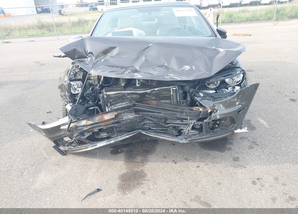 2014 VOLKSWAGEN EOS KOMFORT VIN: WVWBW8AH9EV003144