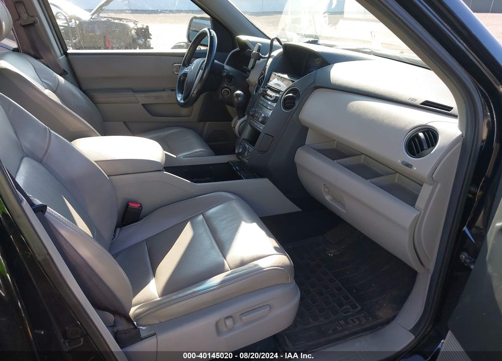 2013 HONDA PILOT EX-L VIN: 5FNYF4H7XDB085222